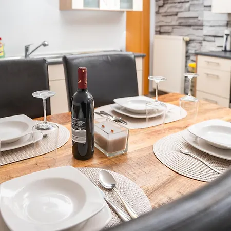 Schicke Unterkunft mit 2 Schlafzimmer, Küche, Bad Korbach Exterior foto